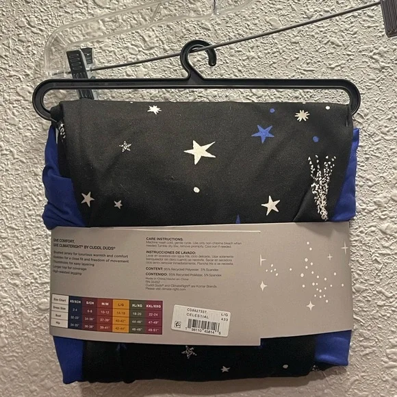 Cuddl Duds Black and Blue Starry Base Layer Set - Picture 2 of 2